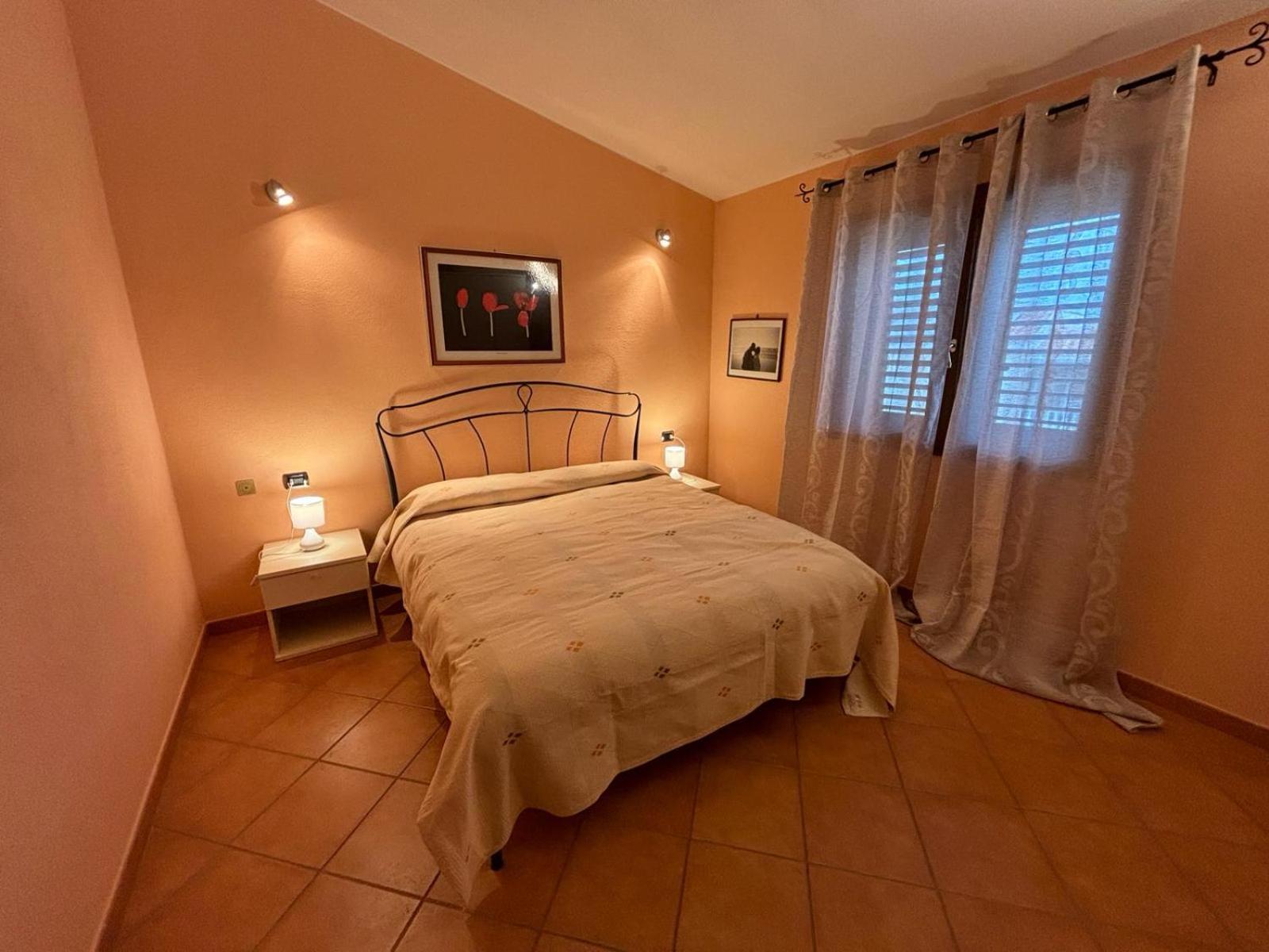 Casa Nostra Tanaunella Ngoại thất bức ảnh